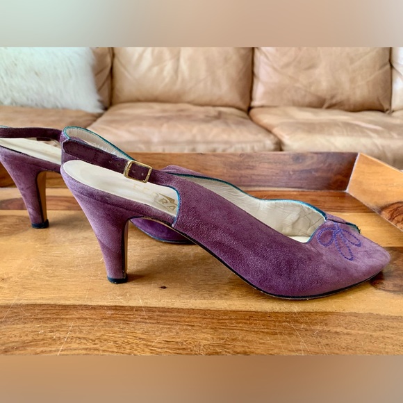 SALVATORE FERRAGAMO Purple Suede Sling Back Heels - Picture 7 of 9